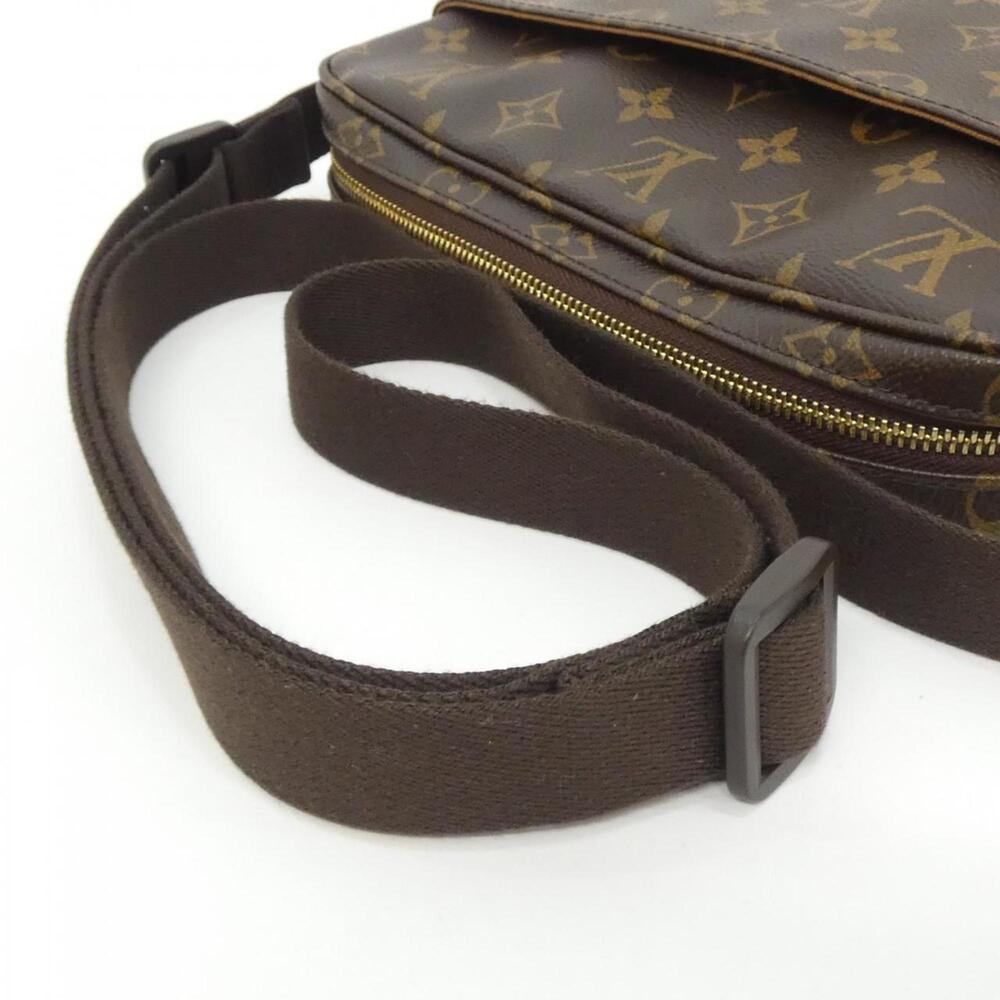 LOUIS VUITTON Authentic Brown Monogram Shoulder Bag - Picture 4 of 6